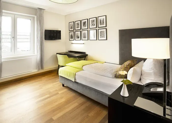 Hamburger Hof Hotel 3*