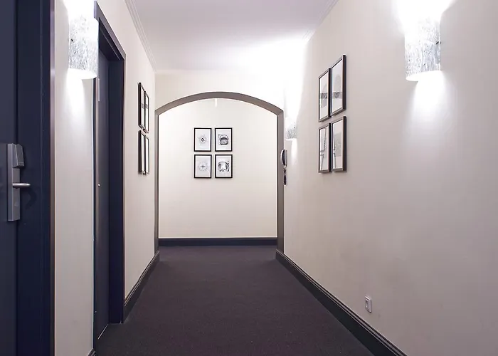 Hamburger Hof Hotel 3*